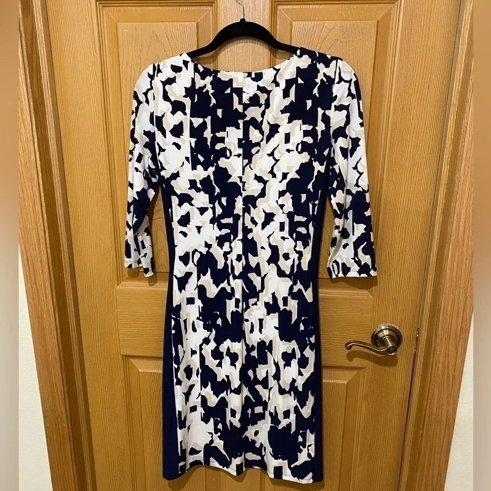 Lauren Ralph Lauren Beige/Navy Blue Printed Dress Size 6 - Picture 2 of 5